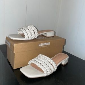 Cushionaire sandals